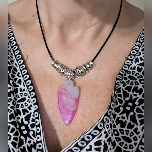 Handmade White & Pink Druzy Arrowhead Silver Beaded Necklace - Picture 11 of 14